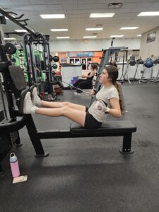 Sophie - elevated cable rows